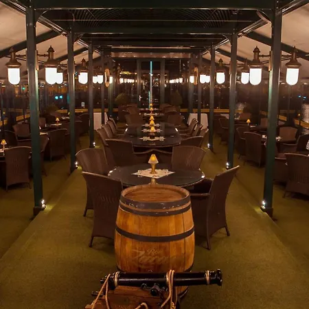 Admiral Úszó hotel Prága