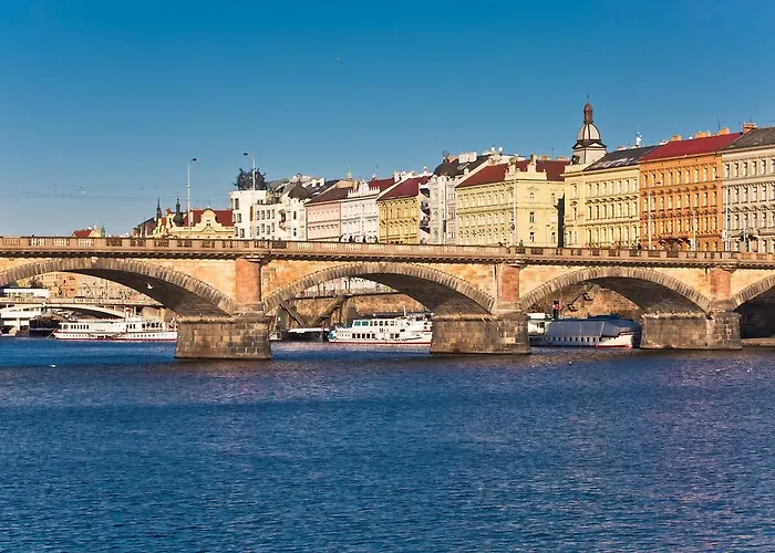 アドミラル ボーテル 船上ホテル プラハ