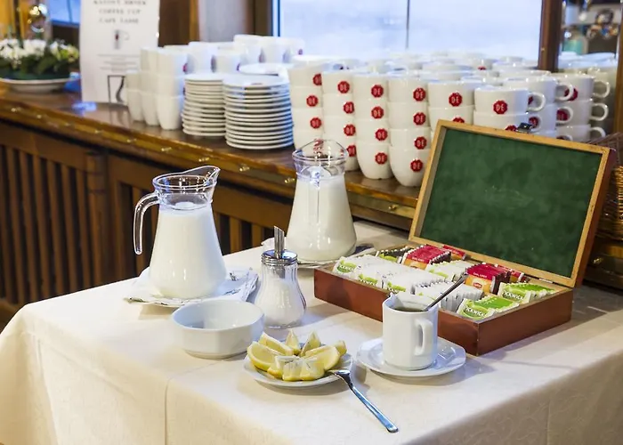 アドミラル ボーテル 船上ホテル プラハ