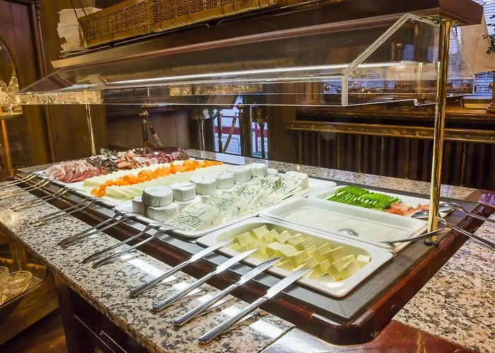 アドミラル ボーテル 船上ホテル